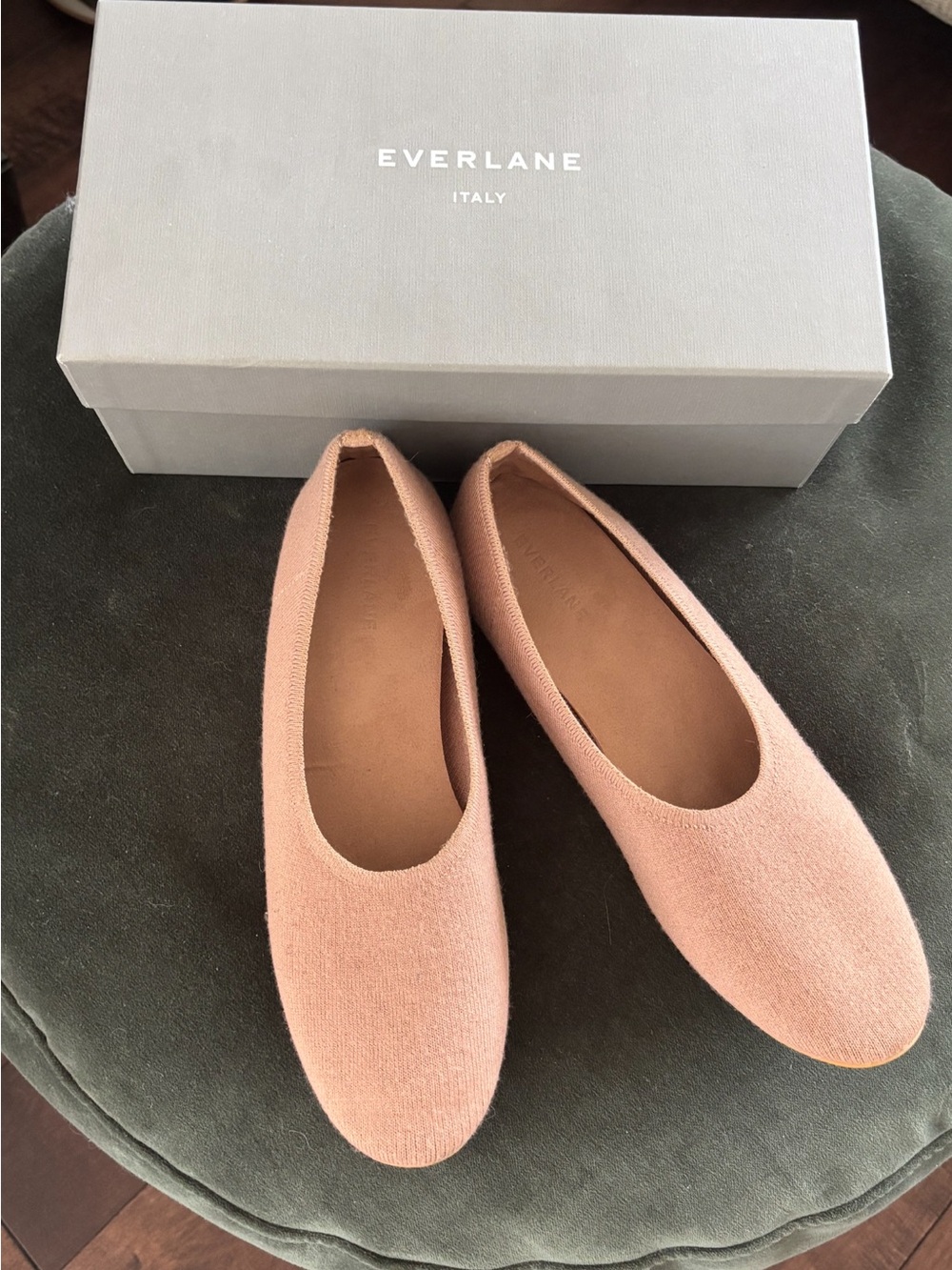 Everlane, The Day Glove in Reknit, Cinnamon Latte, Sz 9.5. VGUC.